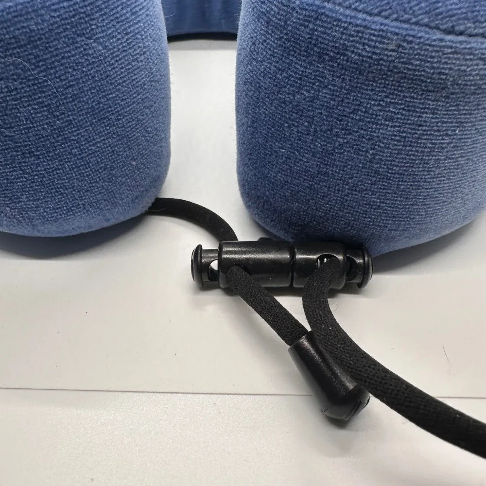 Cabeau Evolution S3‎ Travel Pillow Neck Support Blue Comfortable Soft